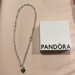 Silver Pandora ME Small-Link Chain
Necklace with Engravable Heart Tag Pendant